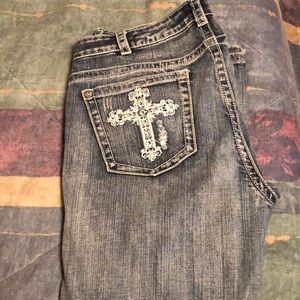 Cowgirl tuff jeans